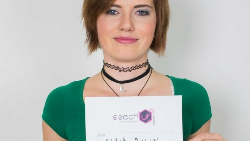 Anna Swix Naughty Redhead Solo Thrill