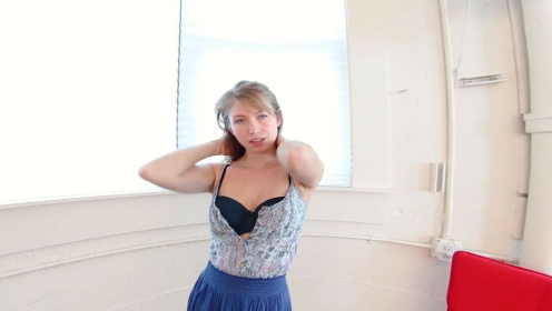 Verronica Kirei Sexy Striptease Bonus